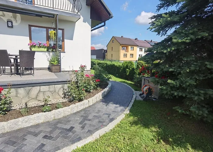 Pod Oblazowa アパート *